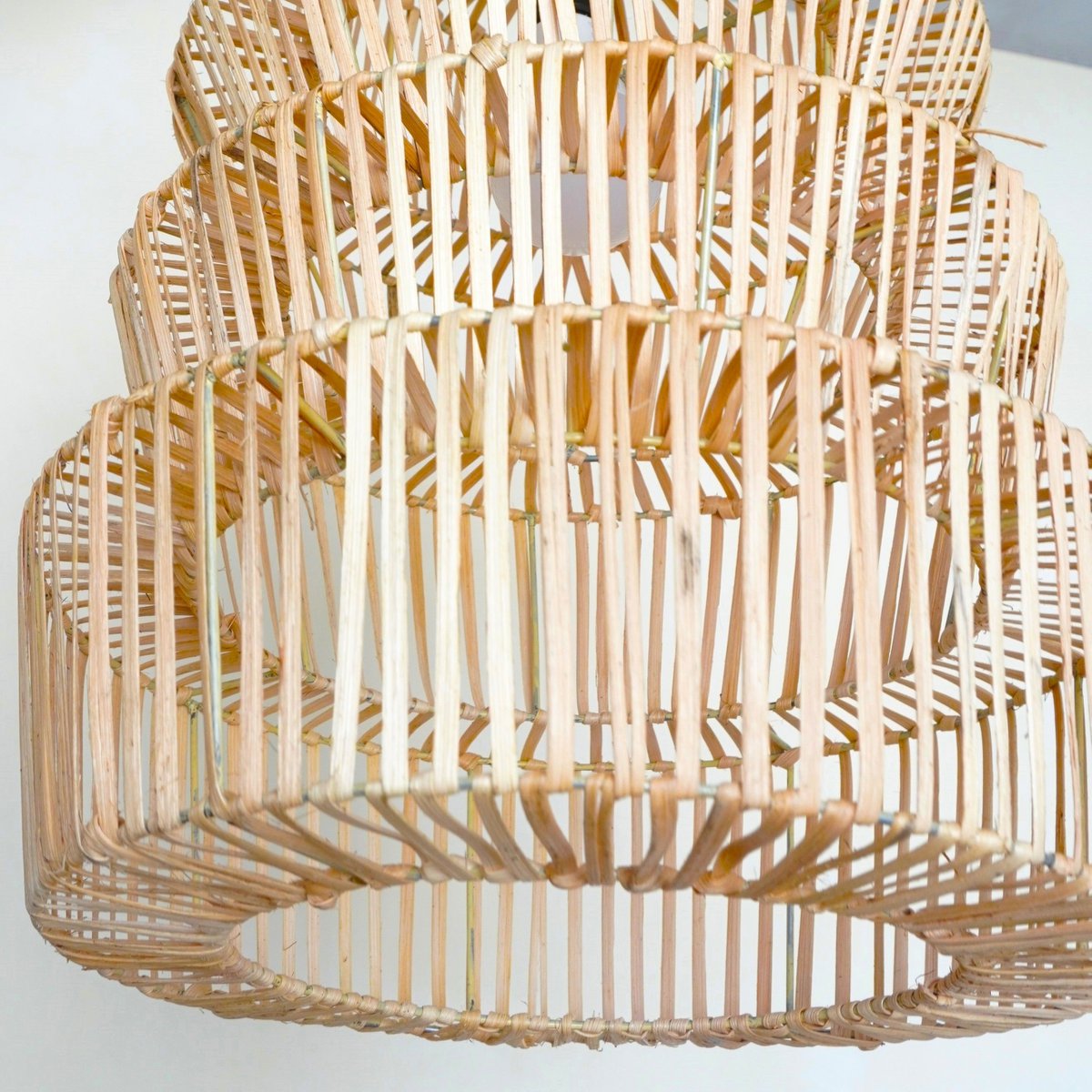 Rattan Lamp with Extraordinary Design | Lampshade | Pendant Lamp MULIA